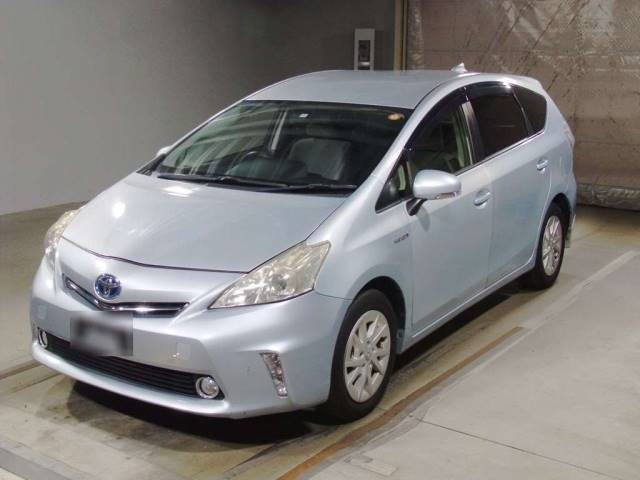 2176 TOYOTA PRIUS ALPHA ZVW40W 2012 г. (TAA Kinki)